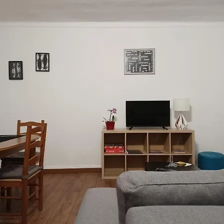 De Ca - Com Acesso Independente E Kitchenette Daire