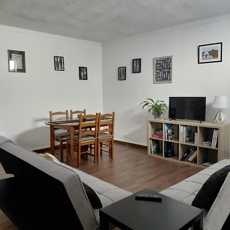 Daire De Ca - Com Acesso Independente E Kitchenette Lousã