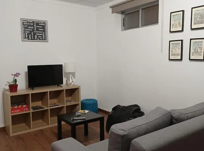 De Cá - Com Acesso Independente E Kitchenette